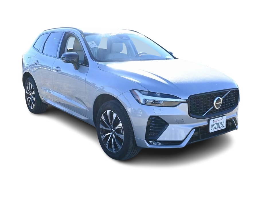 Thumbnail: 2025 Volvo XC60 - 15