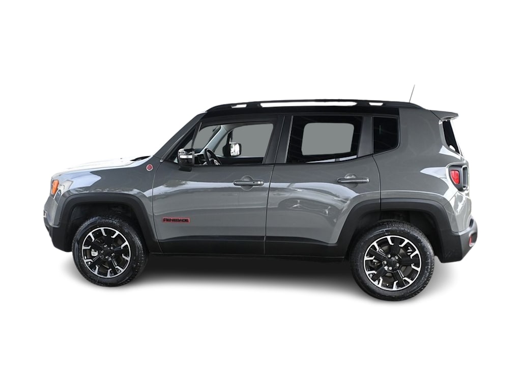 Thumbnail: 2023 Jeep Renegade - 3