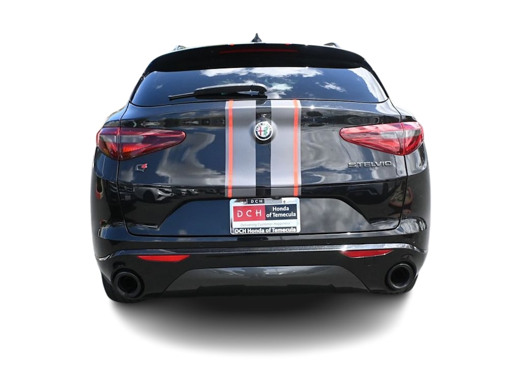 Thumbnail: 2020 Alfa Romeo Stelvio - 4