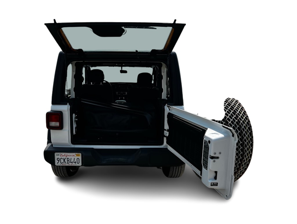 Thumbnail: 2022 Jeep Wrangler - 13