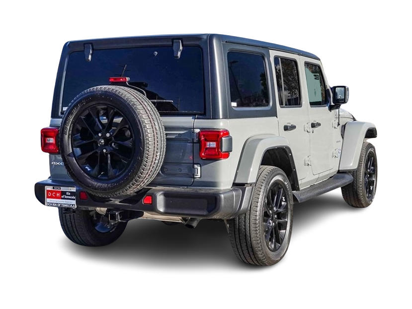 2021 Jeep Wrangler Unlimited Sahara 4xe 17