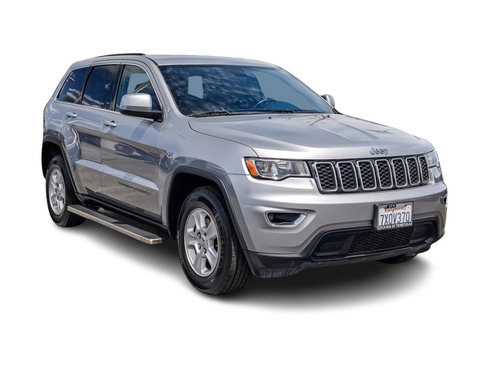 Thumbnail: 2017 Jeep Grand Cherokee - 17