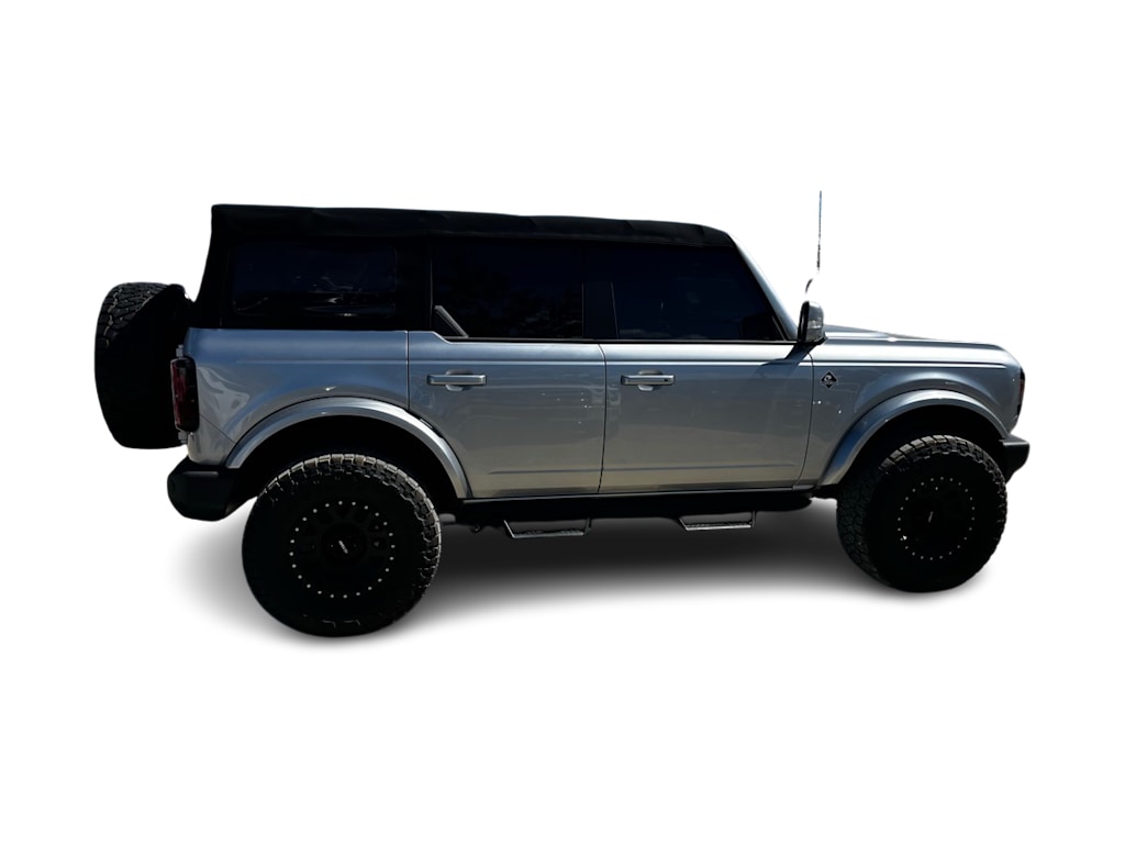 Thumbnail: 2022 Ford Bronco - 16