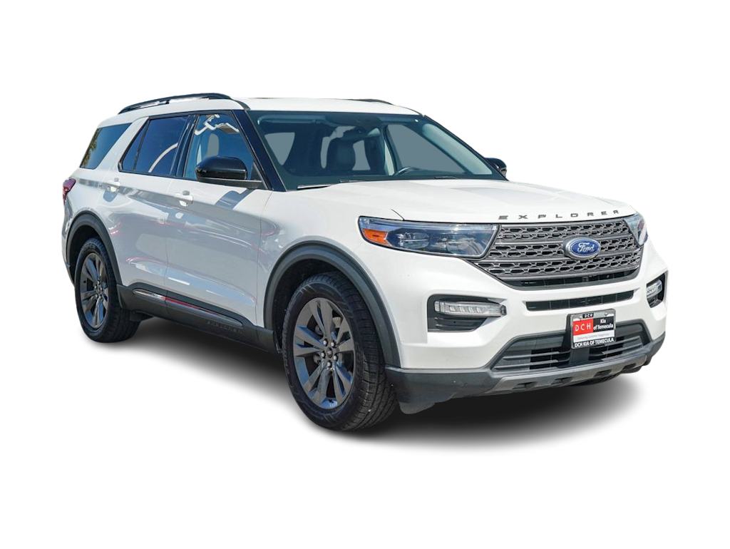 Thumbnail: 2022 Ford Explorer - 17