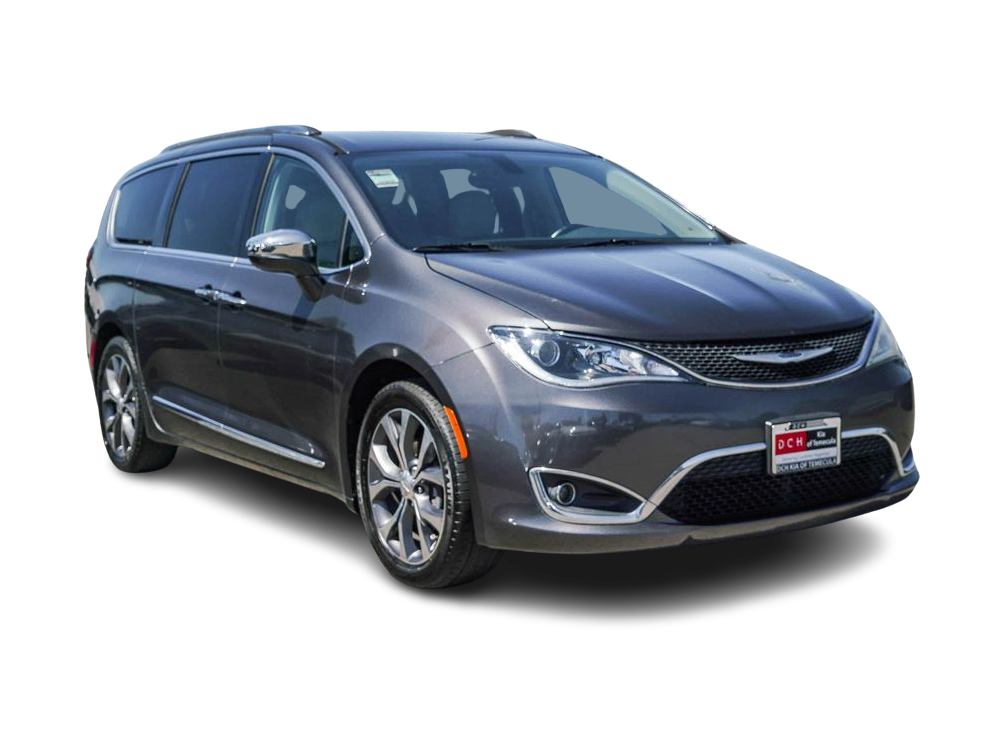 Thumbnail: 2017 Chrysler Pacifica - 17