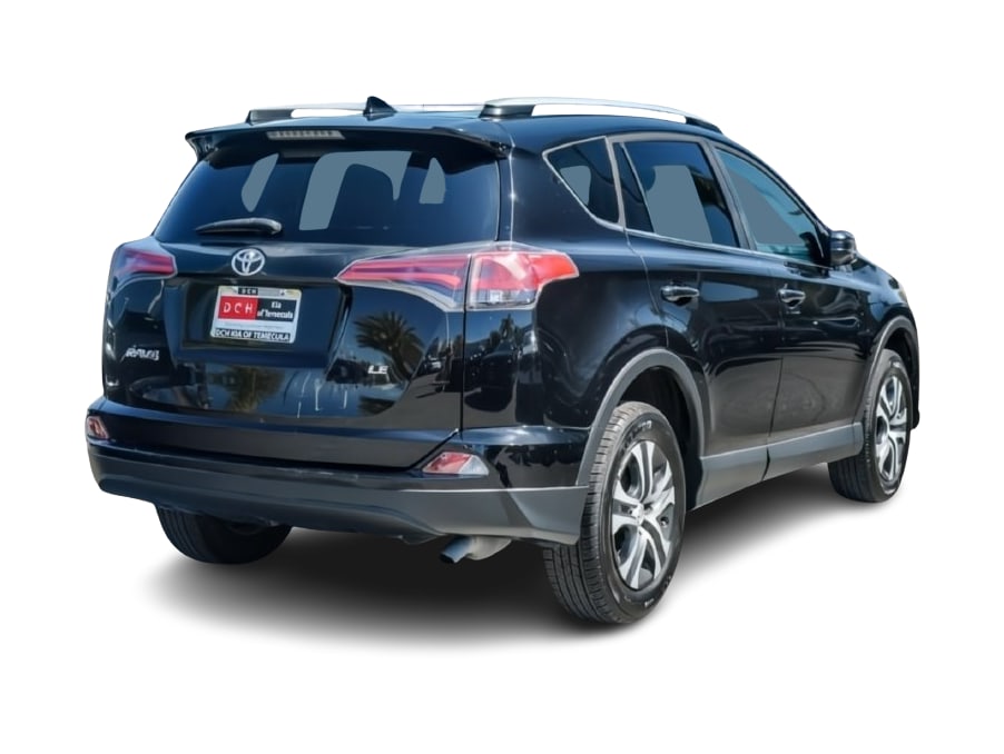 Thumbnail: 2018 Toyota RAV4 - 17