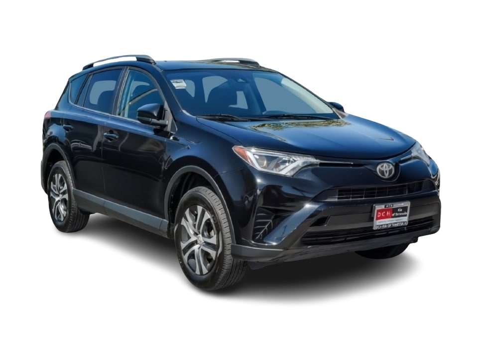Thumbnail: 2018 Toyota RAV4 - 16