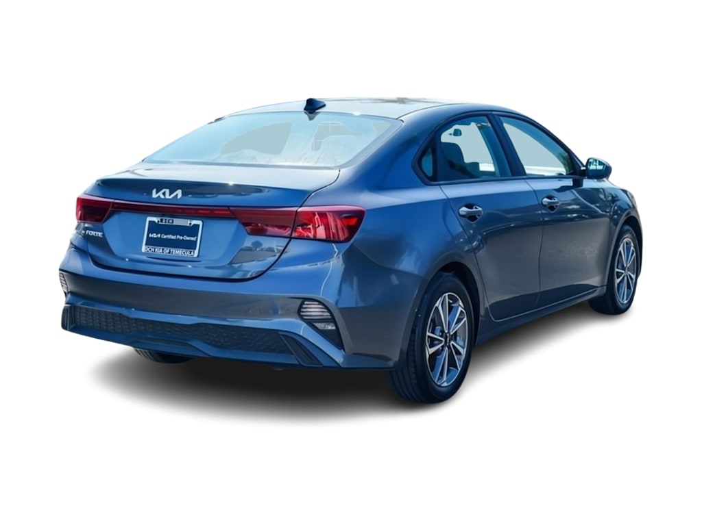 Thumbnail: 2023 Kia Forte - 18