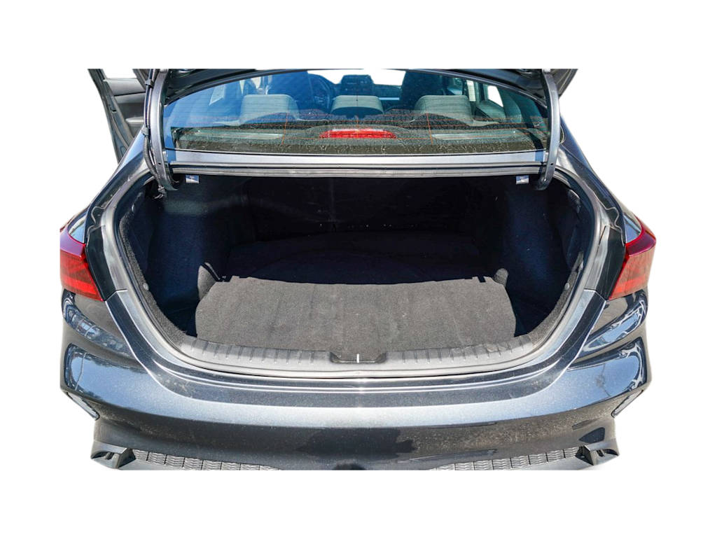 Thumbnail: 2023 Kia Forte - 15