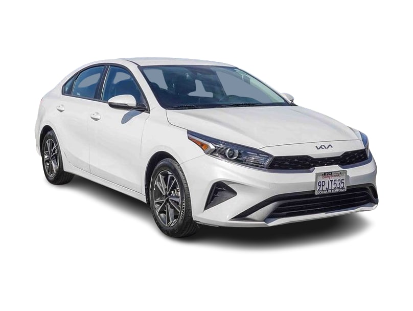 Thumbnail: 2024 Kia Forte - 17