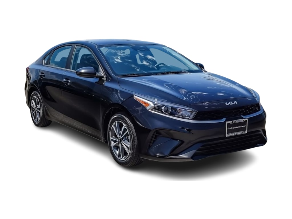 Thumbnail: 2023 Kia Forte - 17
