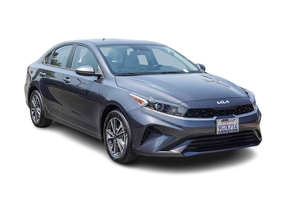 Thumbnail: 2023 Kia Forte - 18