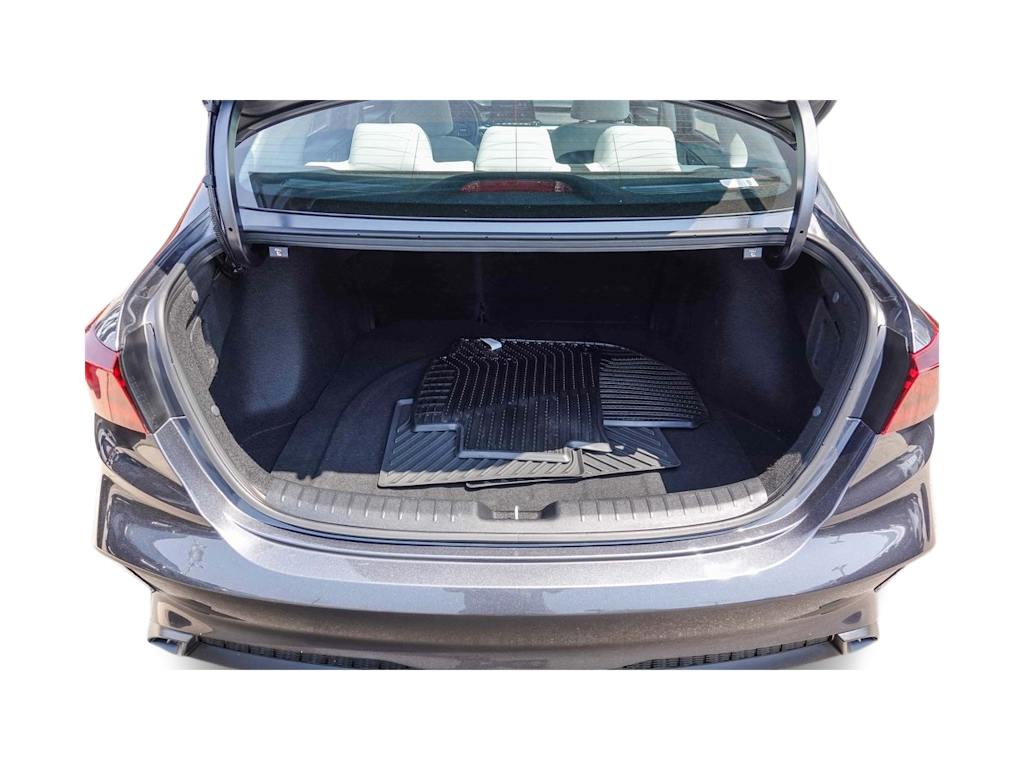 Thumbnail: 2023 Kia Forte - 16