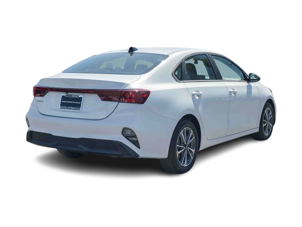 Thumbnail: 2024 Kia Forte - 18