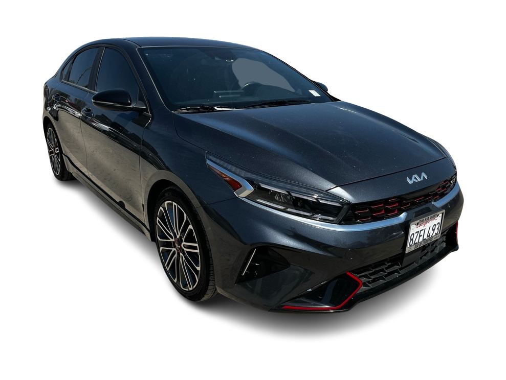 Thumbnail: 2022 Kia Forte - 16