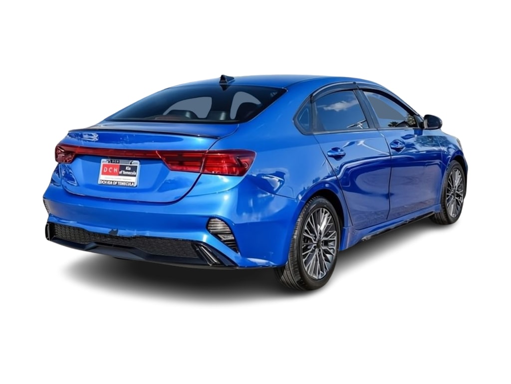 Thumbnail: 2023 Kia Forte - 18