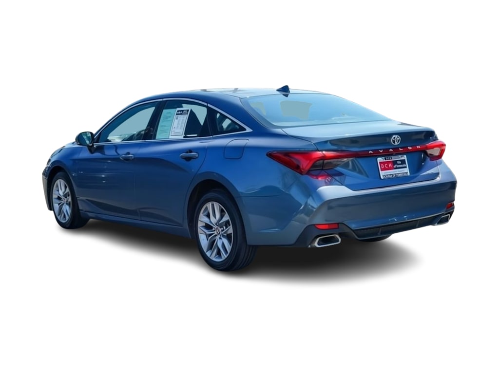 Thumbnail: 2022 Toyota Avalon - 3