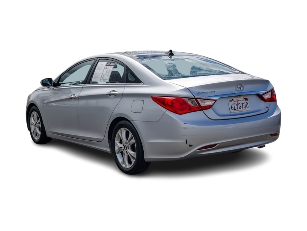 Thumbnail: 2013 Hyundai Sonata - 3