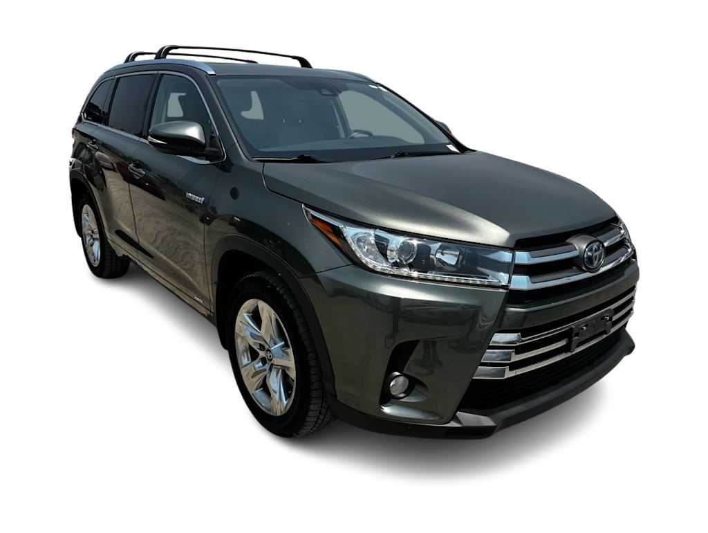 Thumbnail: 2018 Toyota Highlander - 16