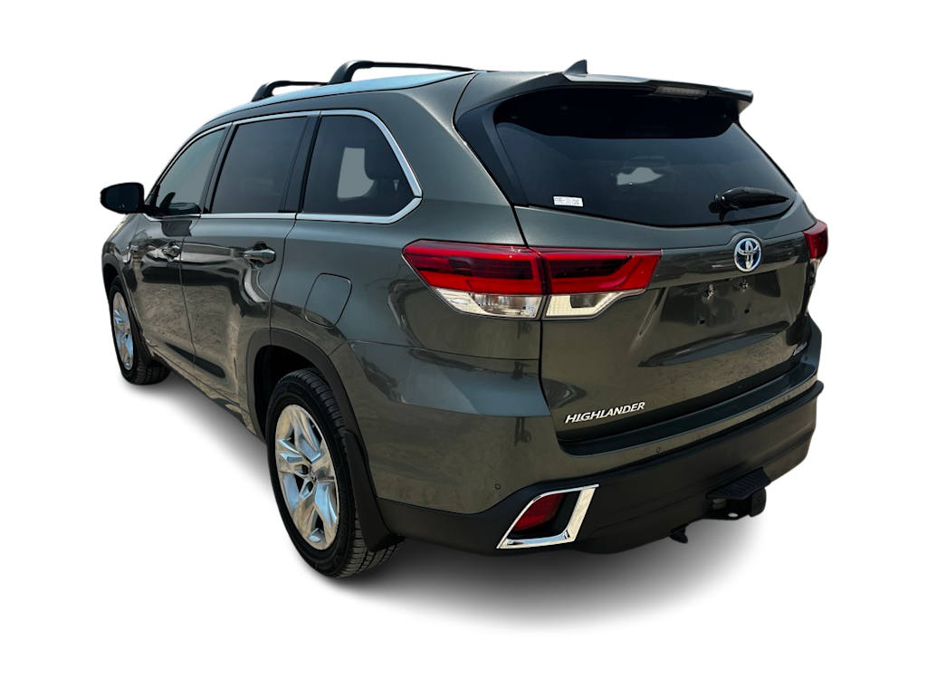 Thumbnail: 2018 Toyota Highlander - 4