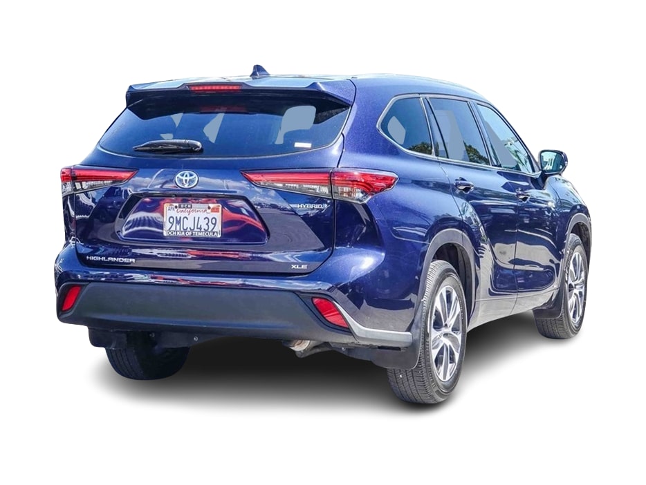 Thumbnail: 2021 Toyota Highlander - 16
