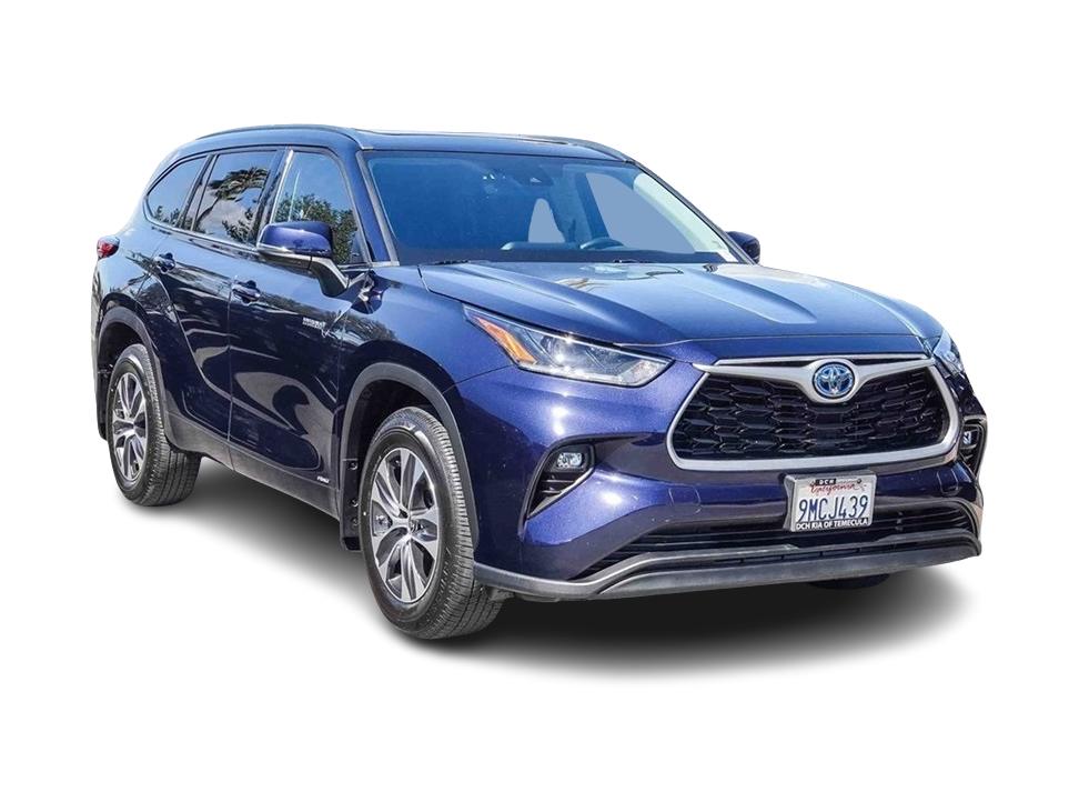 Thumbnail: 2021 Toyota Highlander - 15