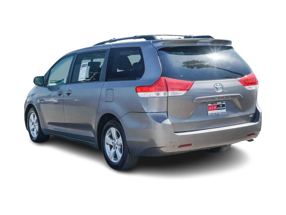 Thumbnail: 2012 Toyota Sienna - 3