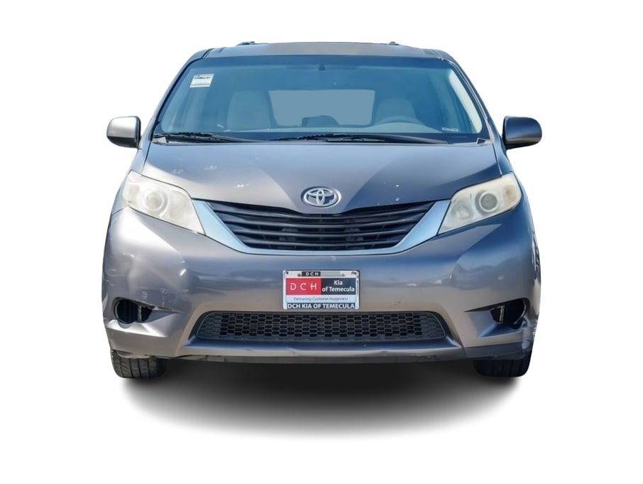 Thumbnail: 2012 Toyota Sienna - 5