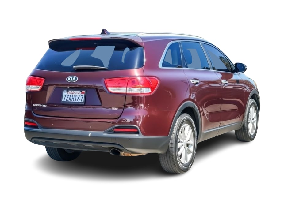 Thumbnail: 2017 Kia Sorento - 18