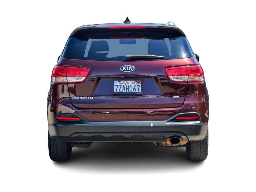 Thumbnail: 2017 Kia Sorento - 4