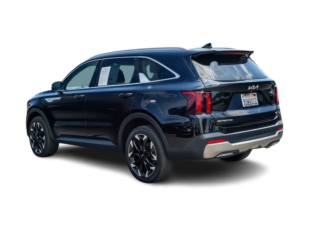Thumbnail: 2025 Kia Sorento - 3