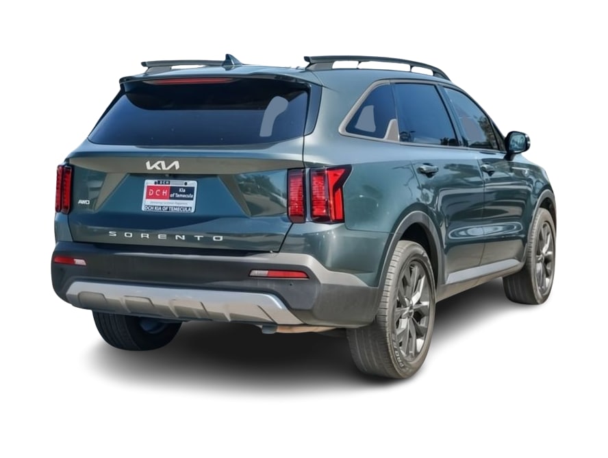 Thumbnail: 2022 Kia Sorento - 18