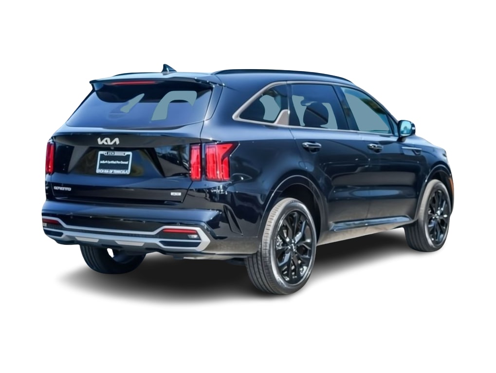 Thumbnail: 2023 Kia Sorento - 18