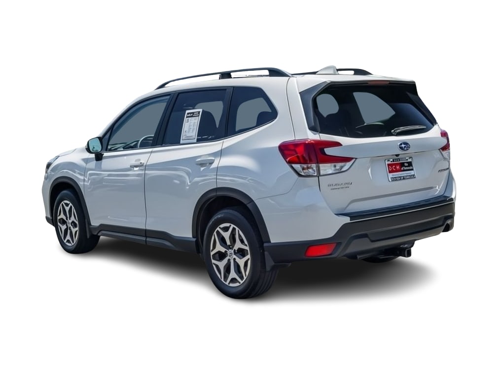 Thumbnail: 2021 Subaru Forester - 3