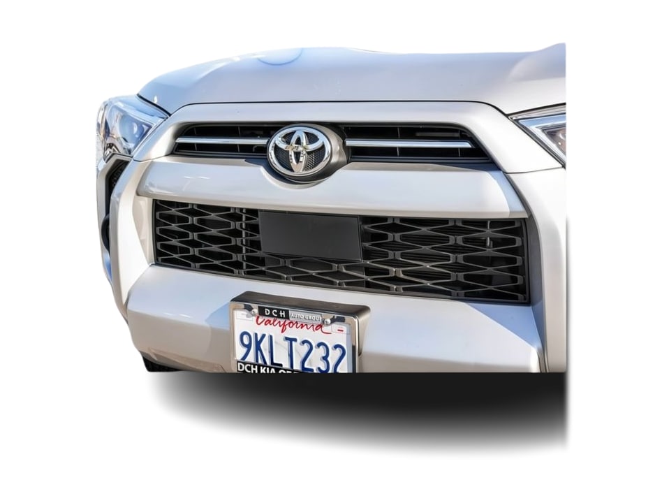 Thumbnail: 2022 Toyota 4Runner - 20
