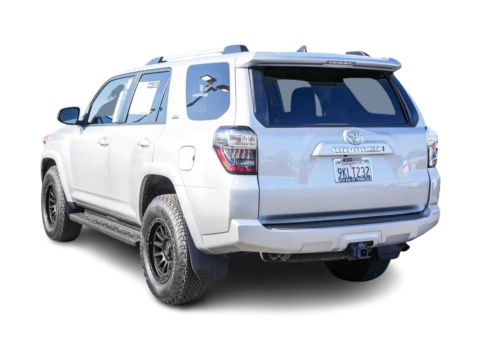 Thumbnail: 2022 Toyota 4Runner - 3