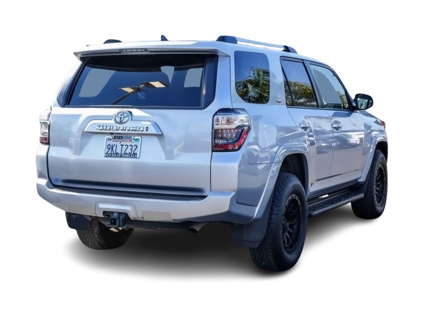 Thumbnail: 2022 Toyota 4Runner - 21