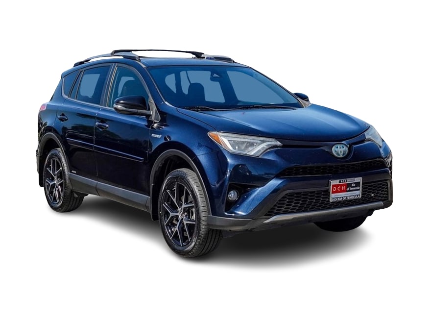 Thumbnail: 2017 Toyota RAV4 - 15
