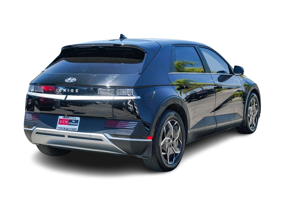 Thumbnail: 2023 Hyundai Ioniq 5 - 16
