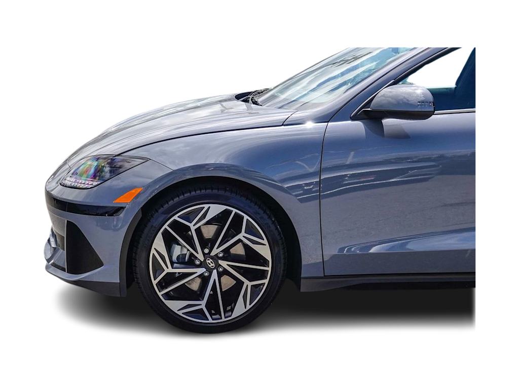 Thumbnail: 2023 Hyundai Ioniq 6 - 20
