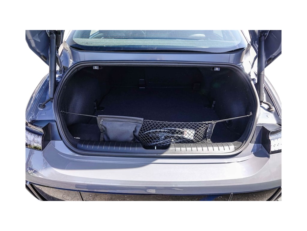Thumbnail: 2023 Hyundai Ioniq 6 - 13