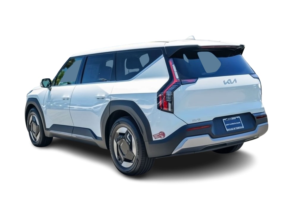 Thumbnail: 2024 Kia EV9 - 3