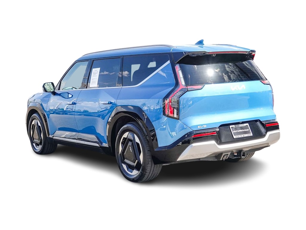Thumbnail: 2024 Kia EV9 - 3