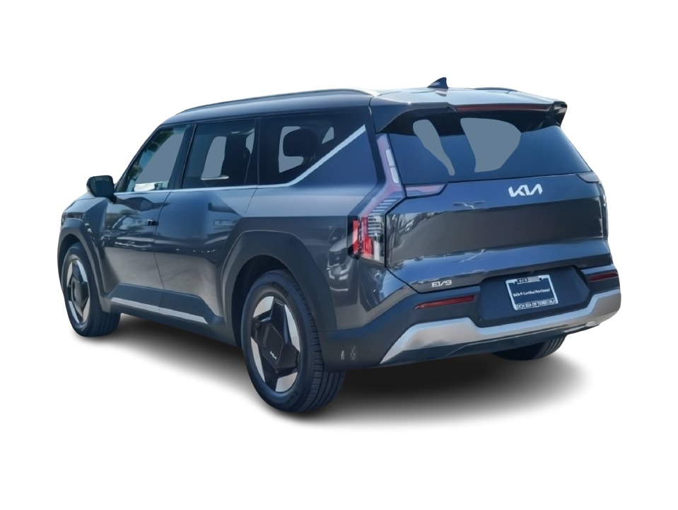 Thumbnail: 2024 Kia EV9 - 3