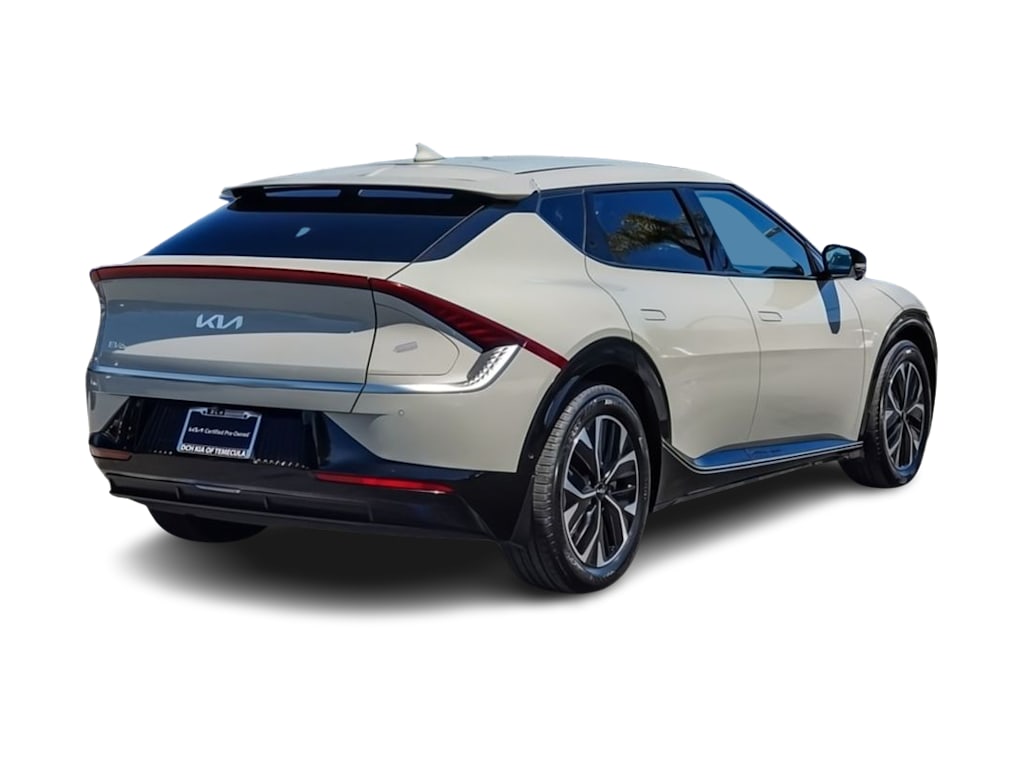 Thumbnail: 2023 Kia EV6 - 17