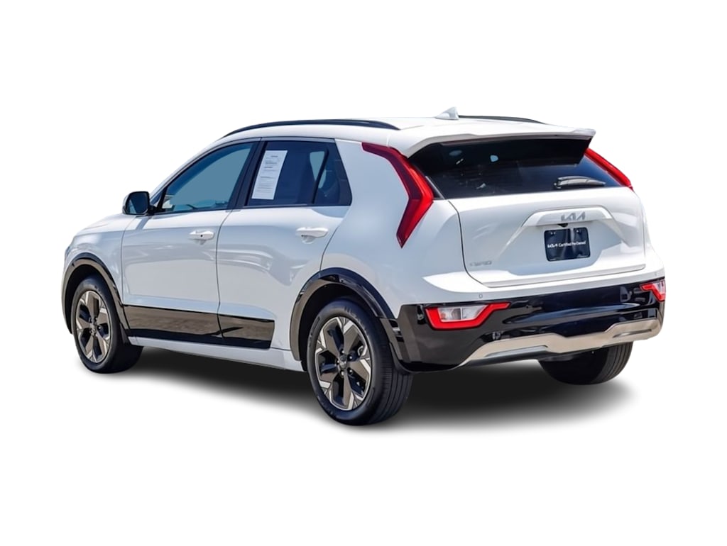 Thumbnail: 2024 Kia Niro - 3