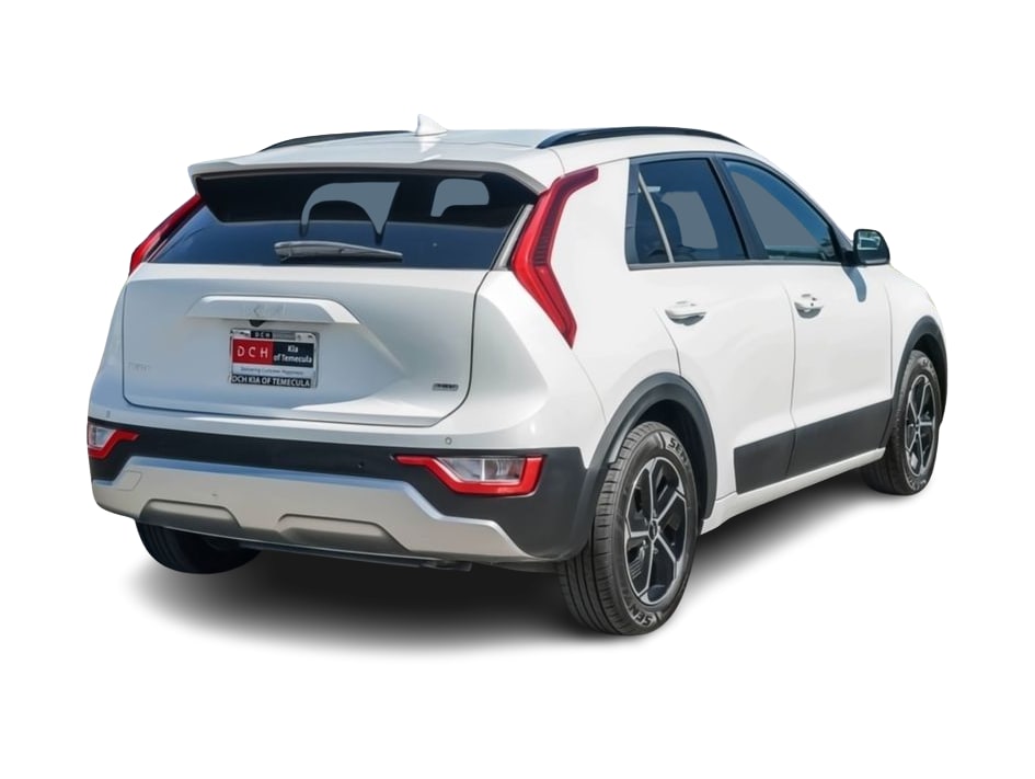 Thumbnail: 2023 Kia Niro - 18