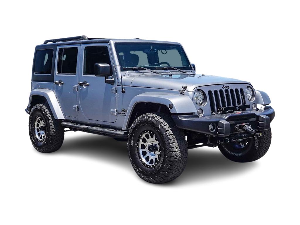 Thumbnail: 2017 Jeep Wrangler - 18