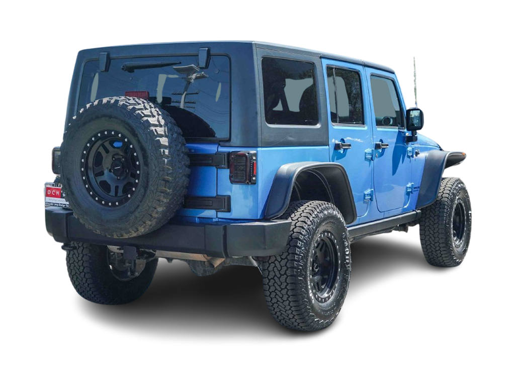 Thumbnail: 2016 Jeep Wrangler - 18