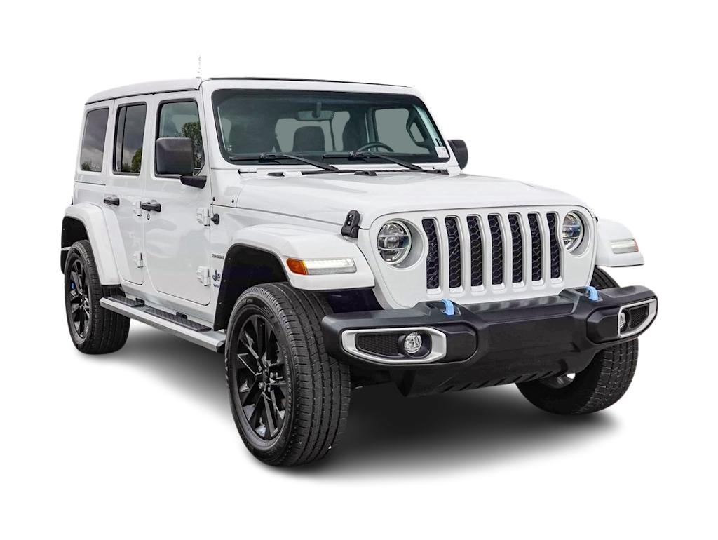 Thumbnail: 2022 Jeep Wrangler - 17